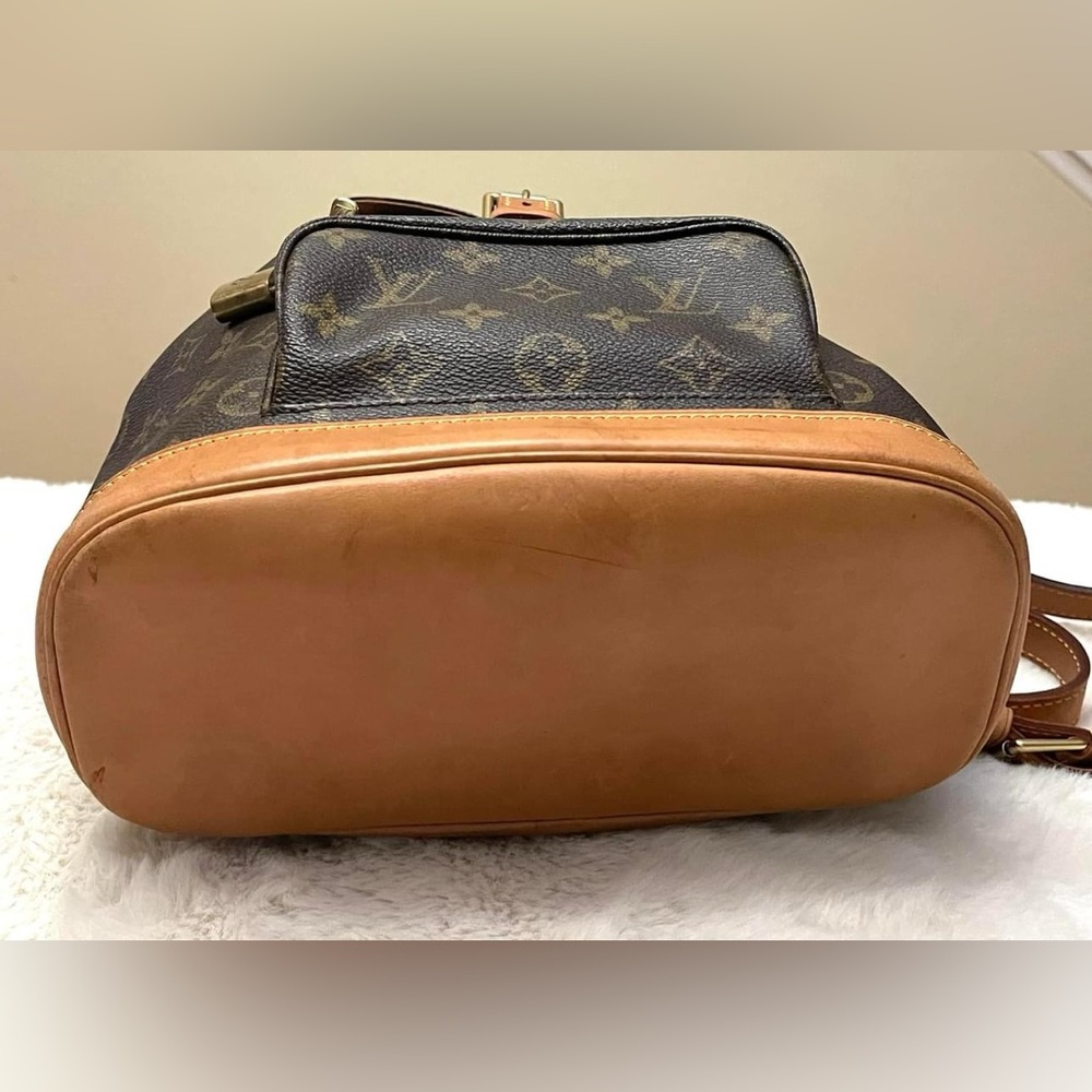 Leather Backpack - Picture 6 of 9